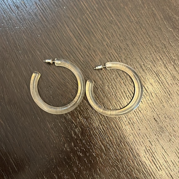 Uncommon James lucite hoops - clear - Picture 1 of 4